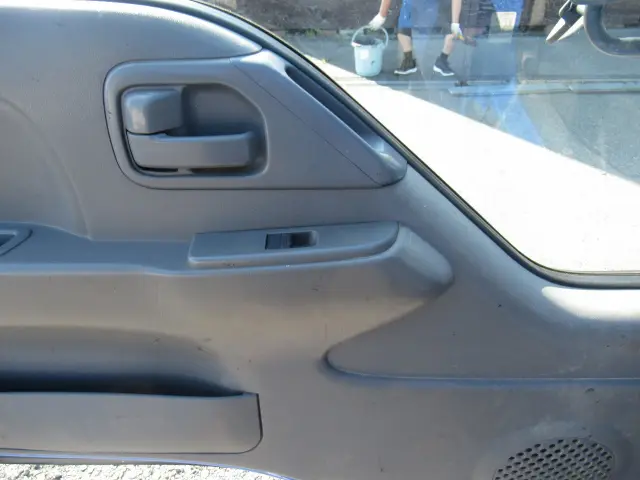 いすゞ エルフ TPG-NJR85AD(2WD)の写真7