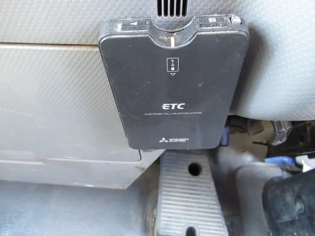 いすゞ エルフ TPG-NJR85AD(2WD)の写真14