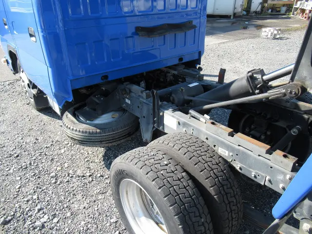 いすゞ エルフ TPG-NJR85AD(2WD)の写真21