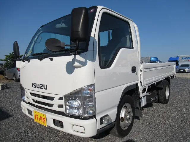 いすゞ エルフ 2RG-NJR88A(2WD)の写真1