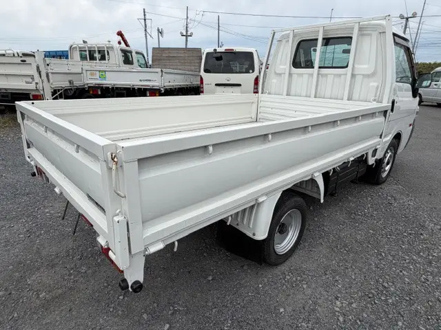 マツダ ボンゴトラック ABF-SKP2T(2WD)の写真6