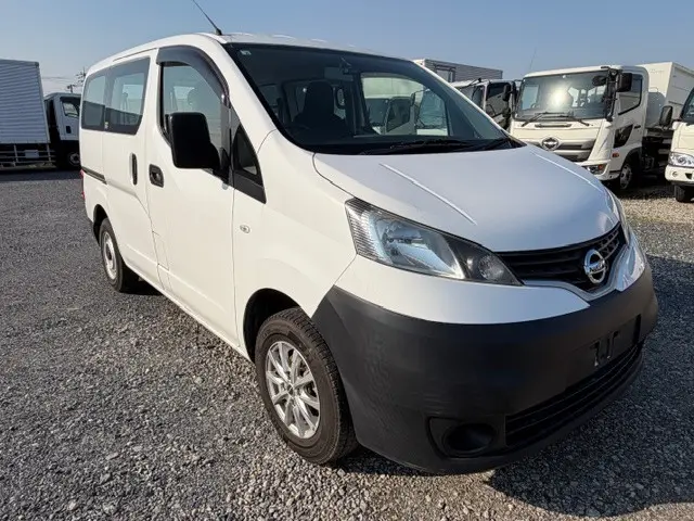 日産 バネットバン DBF-VM20(2WD)の写真8
