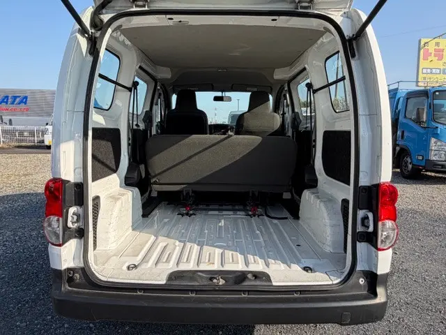 日産 バネットバン DBF-VM20(2WD)の写真9