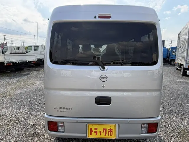 日産 クリッパーバン 5BD-DR17V(2WD)の写真5
