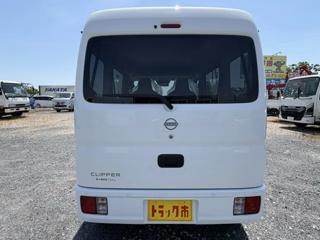 日産 クリッパーバン 5BD-DR17V(4WD)の写真5