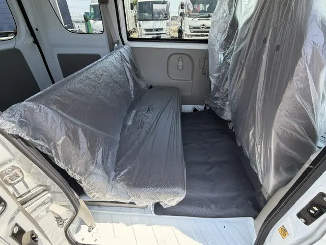 日産 クリッパーバン 5BD-DR17V(4WD)の写真10