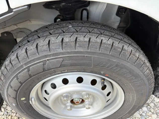 日産 クリッパーバン 5BD-DR17V(4WD)の写真21