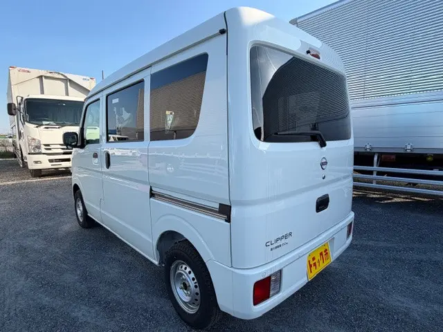 日産 クリッパーバン 5BD-DR17V(2WD)の写真4