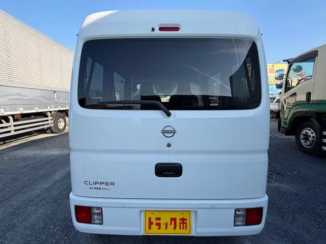 日産 クリッパーバン 5BD-DR17V(2WD)の写真5