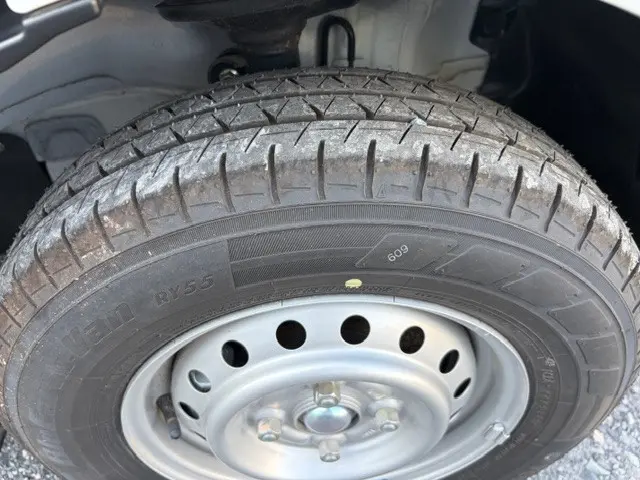 日産 クリッパーバン 5BD-DR17V(2WD)の写真20