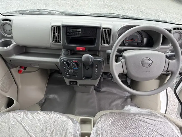 日産 クリッパーバン 5BD-DR17V(2WD)の写真12