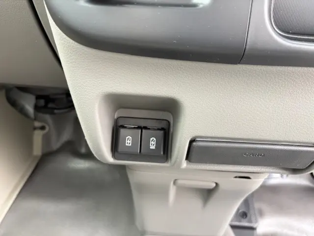 日産 クリッパーバン 5BD-DR17V(2WD)の写真15