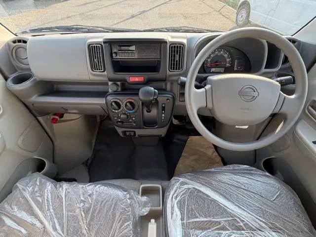 日産 クリッパーバン 5BD-DR17V(4WD)の写真12