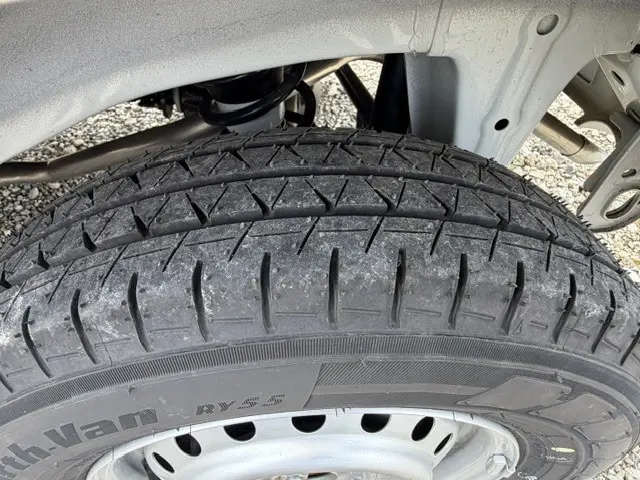 日産 クリッパーバン 5BD-DR17V(2WD)の写真23