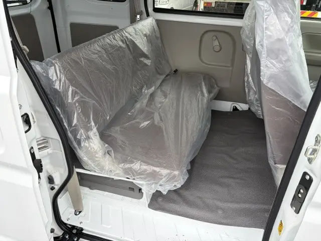 日産 クリッパーバン 5BD-DR17V(2WD)の写真10