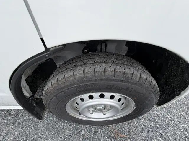 日産 クリッパーバン 5BD-DR17V(2WD)の写真26