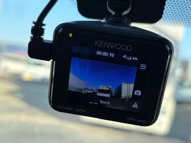 トヨタ ハイエースレジアス CBF-TRH200V(2WD)の写真19