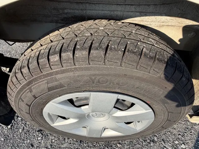 トヨタ ハイエースレジアス CBF-TRH200V(2WD)の写真28