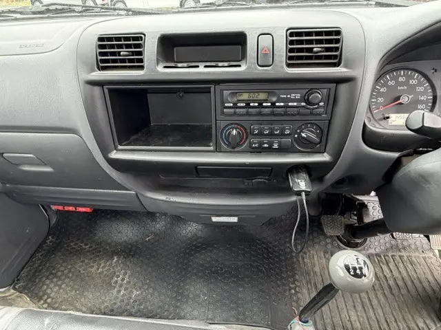 マツダ ボンゴトラック DBF-SLP2T(2WD)の写真13