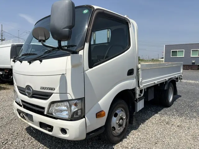日野 デュトロ TKG-XZC605M(2WD)の写真1
