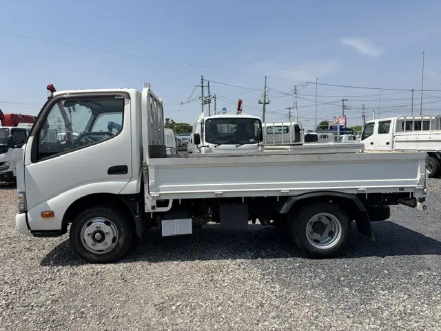 日野 デュトロ TKG-XZC605M(2WD)の写真3