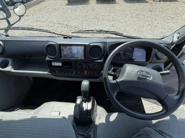 日野 デュトロ TKG-XZC605M(2WD)の写真10