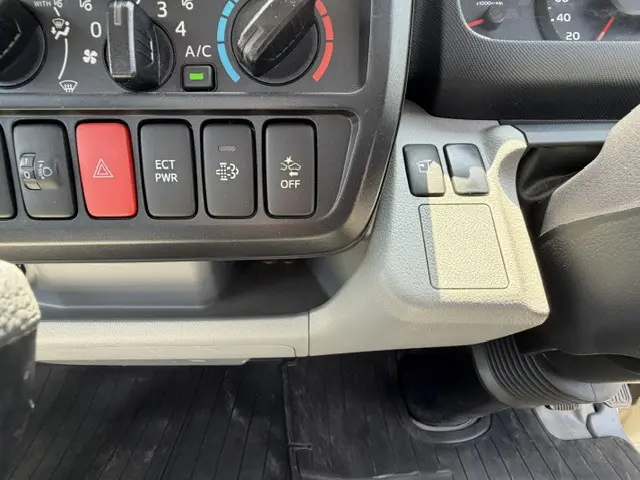 日野 デュトロ TKG-XZC605M(2WD)の写真15