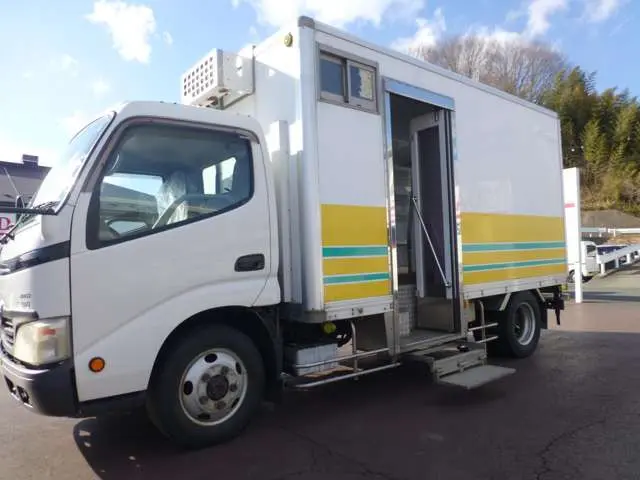 トヨタ ダイナ BDG-XZU388(4WD)｜中古トラックなら【トラック市】