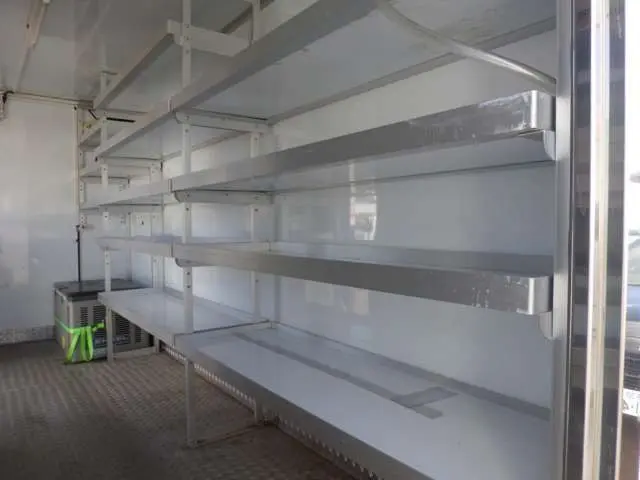 トヨタ ダイナ BDG-XZU388(4WD)の写真10