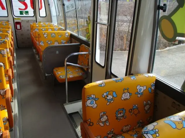 トヨタ コースター SDG-XZB40(2WD)の写真10