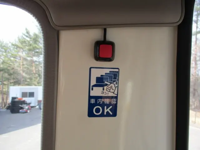 トヨタ コースター SDG-XZB40(2WD)の写真26