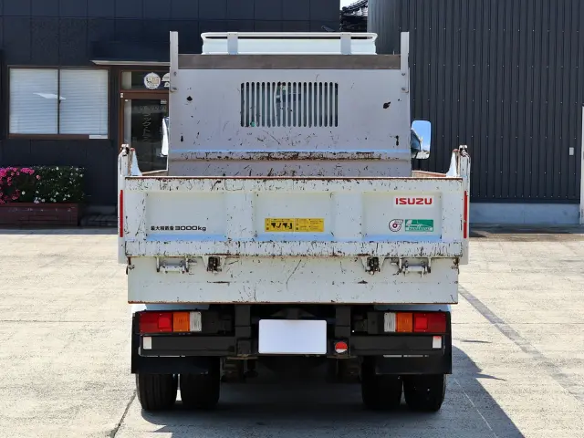 いすゞ エルフ TPG-NKR85AN(2WD)の写真3