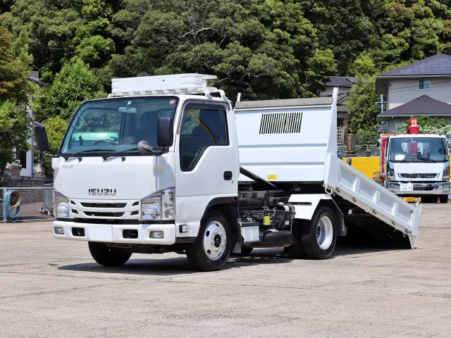 いすゞ エルフ TPG-NKR85AN(2WD)の写真7