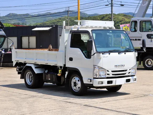 いすゞ エルフ TPG-NKR85AN(2WD)の写真39