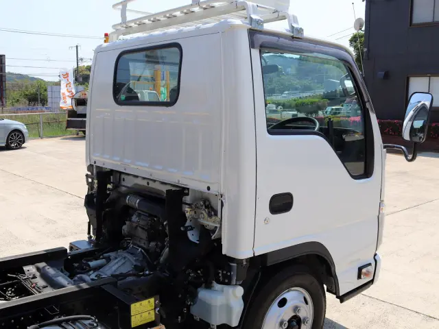 いすゞ エルフ TPG-NKR85AN(2WD)の写真44