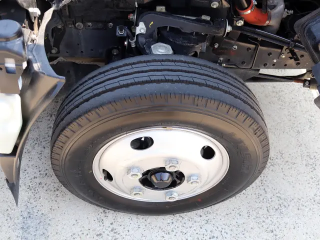 いすゞ エルフ TPG-NKR85AN(2WD)の写真46