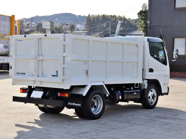 三菱 キャンター 2RG-FBA60(2WD)の写真2