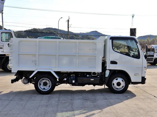 三菱 キャンター 2RG-FBA60(2WD)の写真21