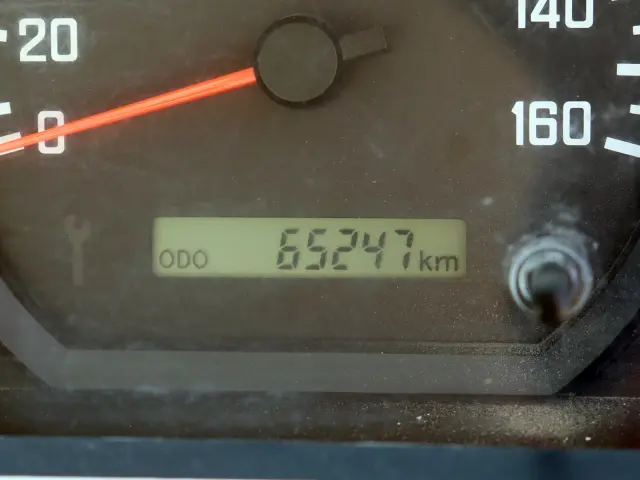 いすゞ エルフ TPG-NKR85AD(2WD)の写真5