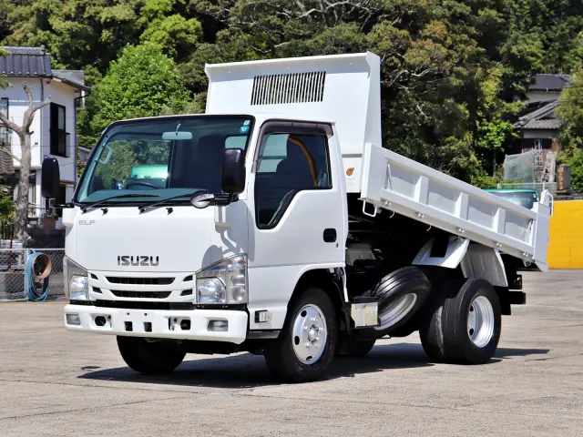 いすゞ エルフ TPG-NKR85AD(2WD)の写真6