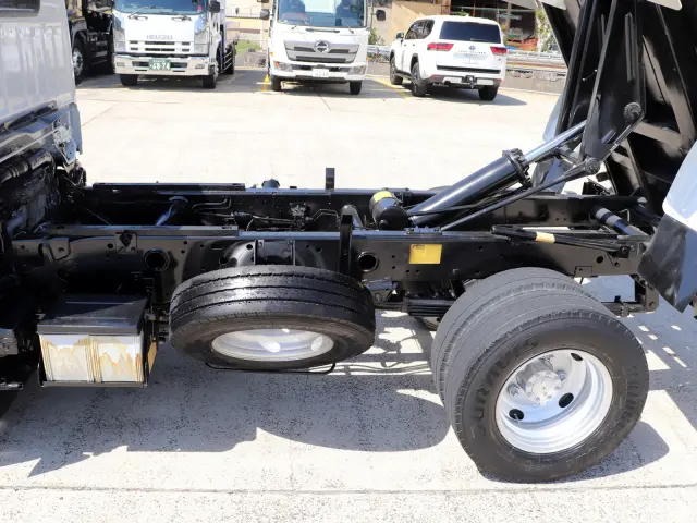 いすゞ エルフ TPG-NKR85AD(2WD)の写真20