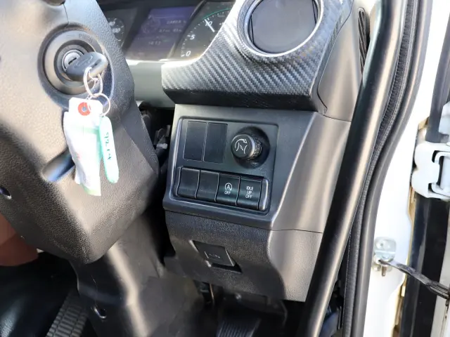 日野 レンジャー 2KG-FC2ABA(2WD)の写真40