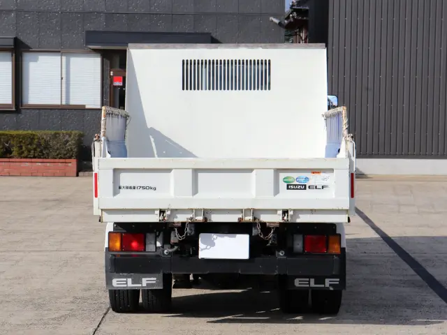 いすゞ エルフ 2RG-NJR88AD(2WD)の写真3