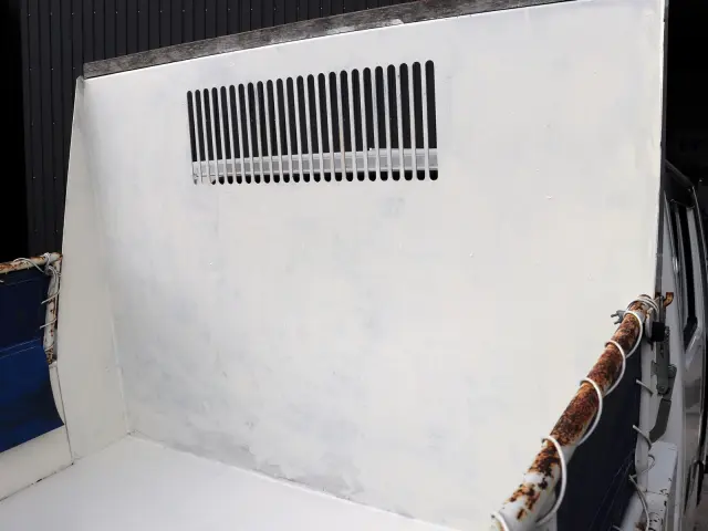 いすゞ エルフ 2RG-NJR88AD(2WD)の写真10