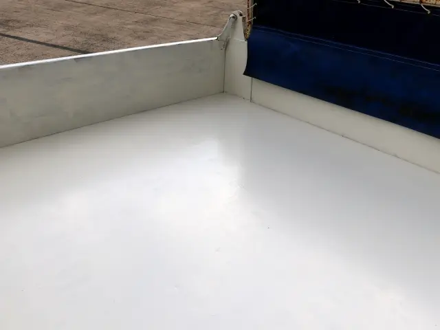 いすゞ エルフ 2RG-NJR88AD(2WD)の写真11