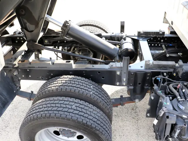 いすゞ エルフ 2RG-NJR88AD(2WD)の写真16