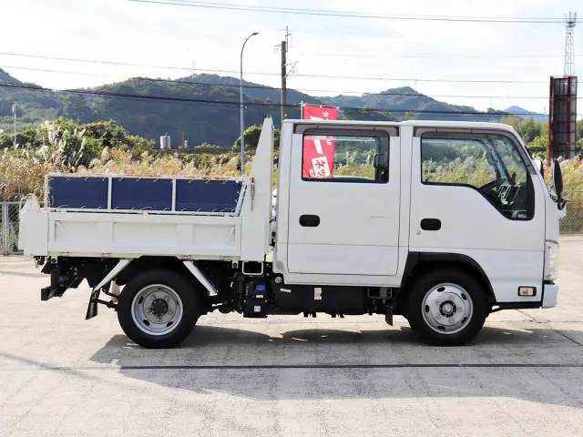いすゞ エルフ 2RG-NJR88AD(2WD)の写真28