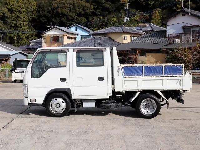 いすゞ エルフ 2RG-NJR88AD(2WD)の写真30