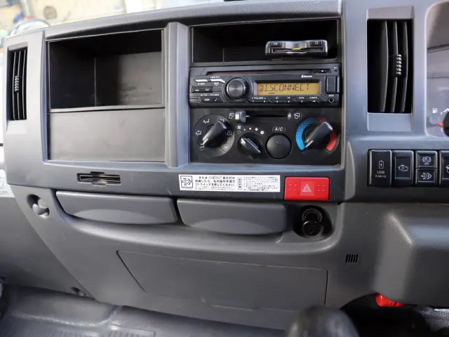 いすゞ エルフ 2RG-NJR88AD(2WD)の写真35