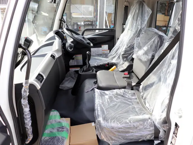 三菱 ファイター 2KG-FK72F(2WD)の写真23